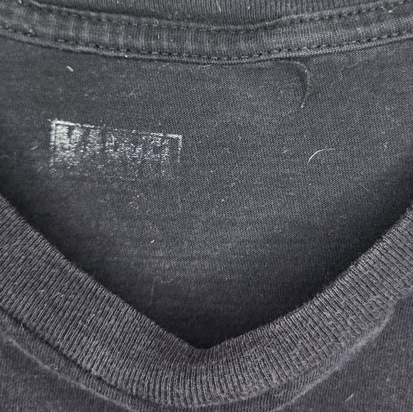 MARVEL Deadpool T-Shirt- Medium - Picture 3 of 3